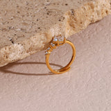 Alaia Glitzernder Ring in Gold
