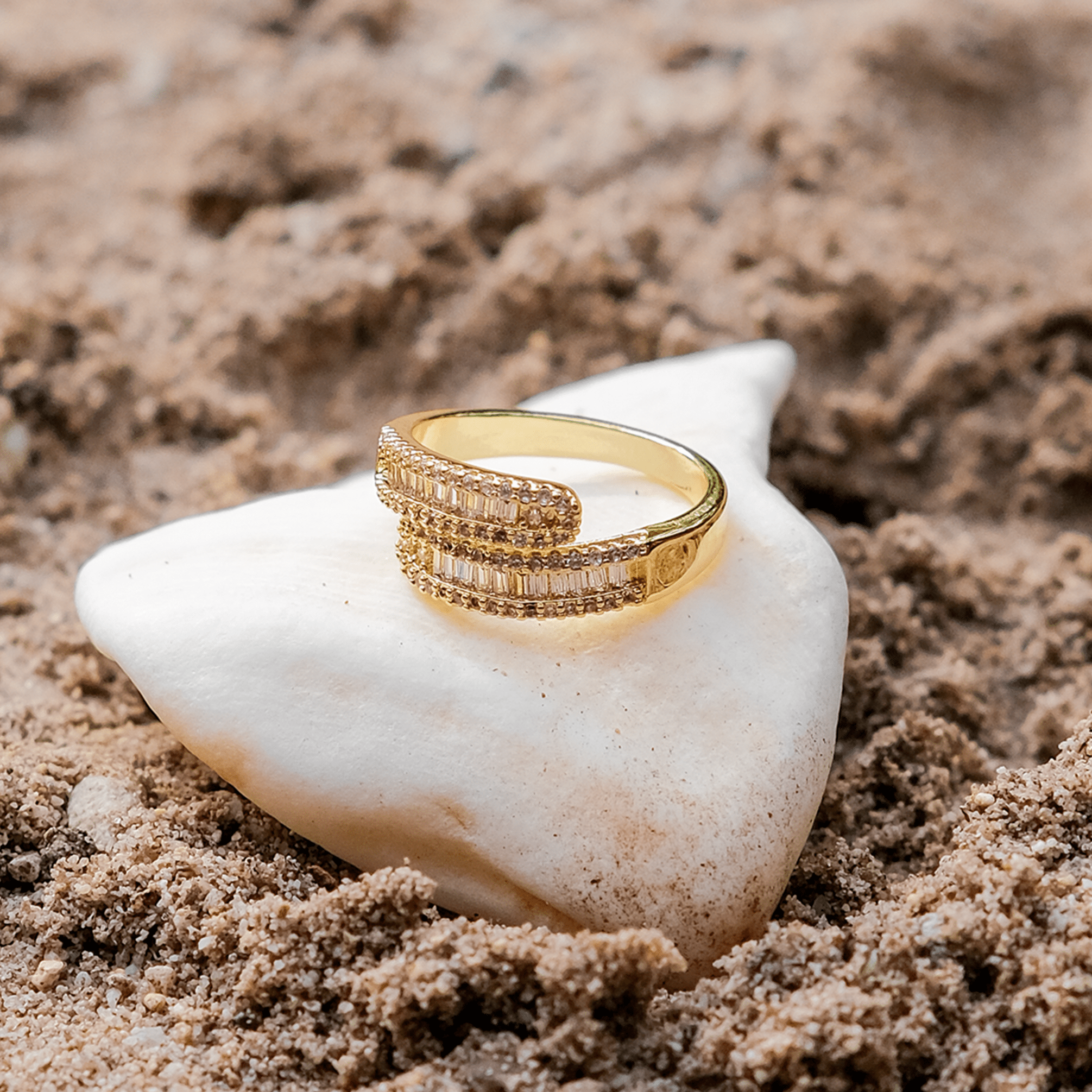 Candice Offener Ring in Gold