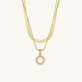 Fiona Initialenhalskette in Gold