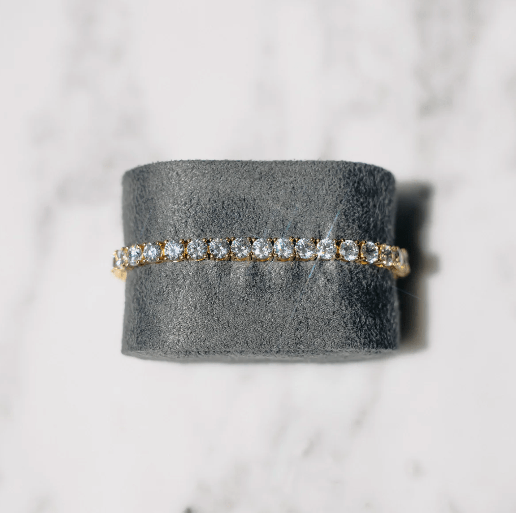Elegantes Tennisarmband in Gold