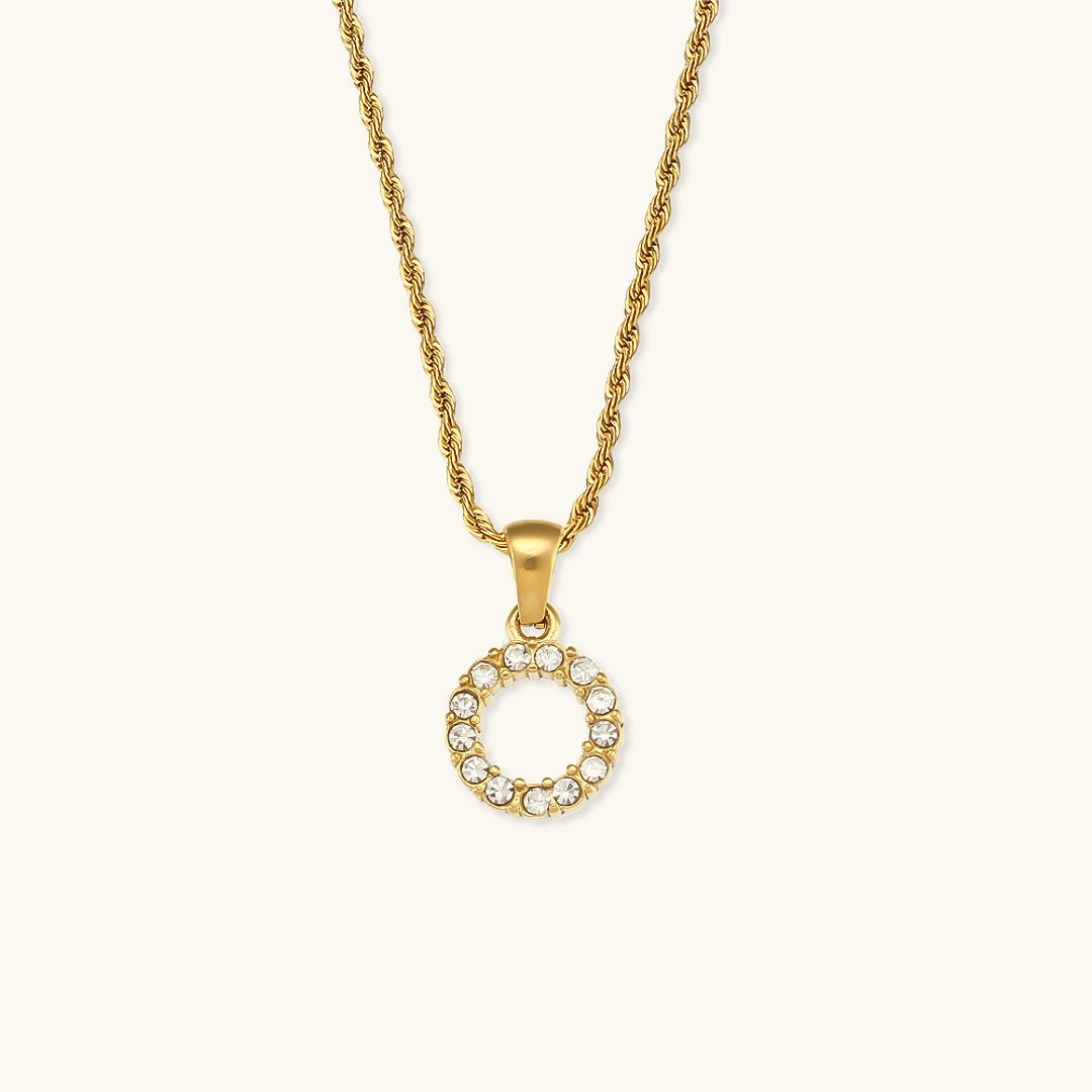 Maeve Diamant-Initialenhalskette in Gold