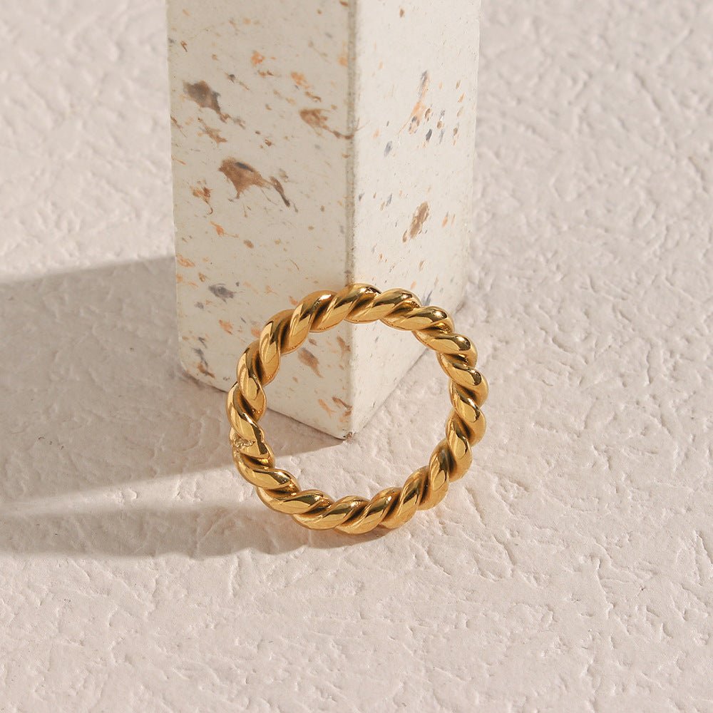 Melody Gedrehter Ring