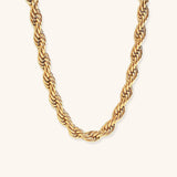 Mila Gedrehte Halskette in Gold