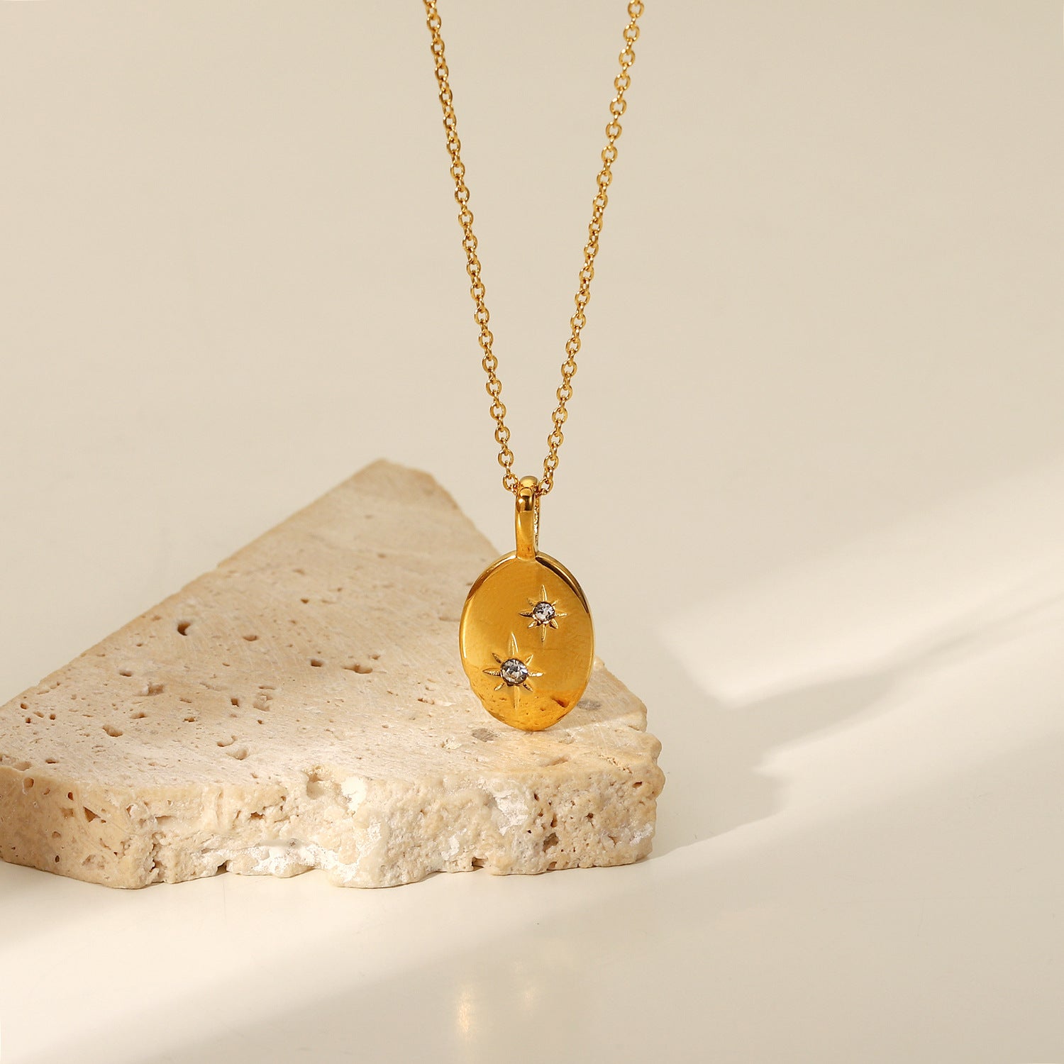Pamela Sternhalskette in Gold