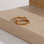 Sage Minimalistischer Ring in Gold