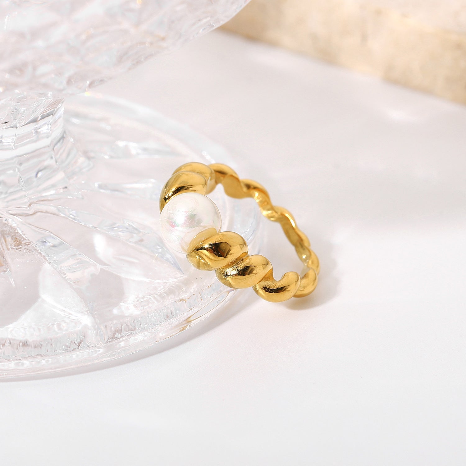 Scarlett Perlenring in Gold