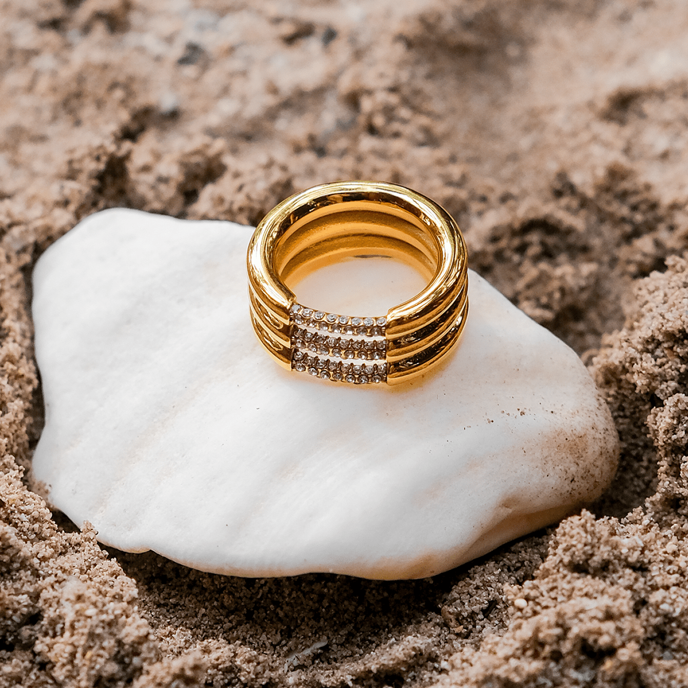 Serenity Glitzernder Ring in Gold
