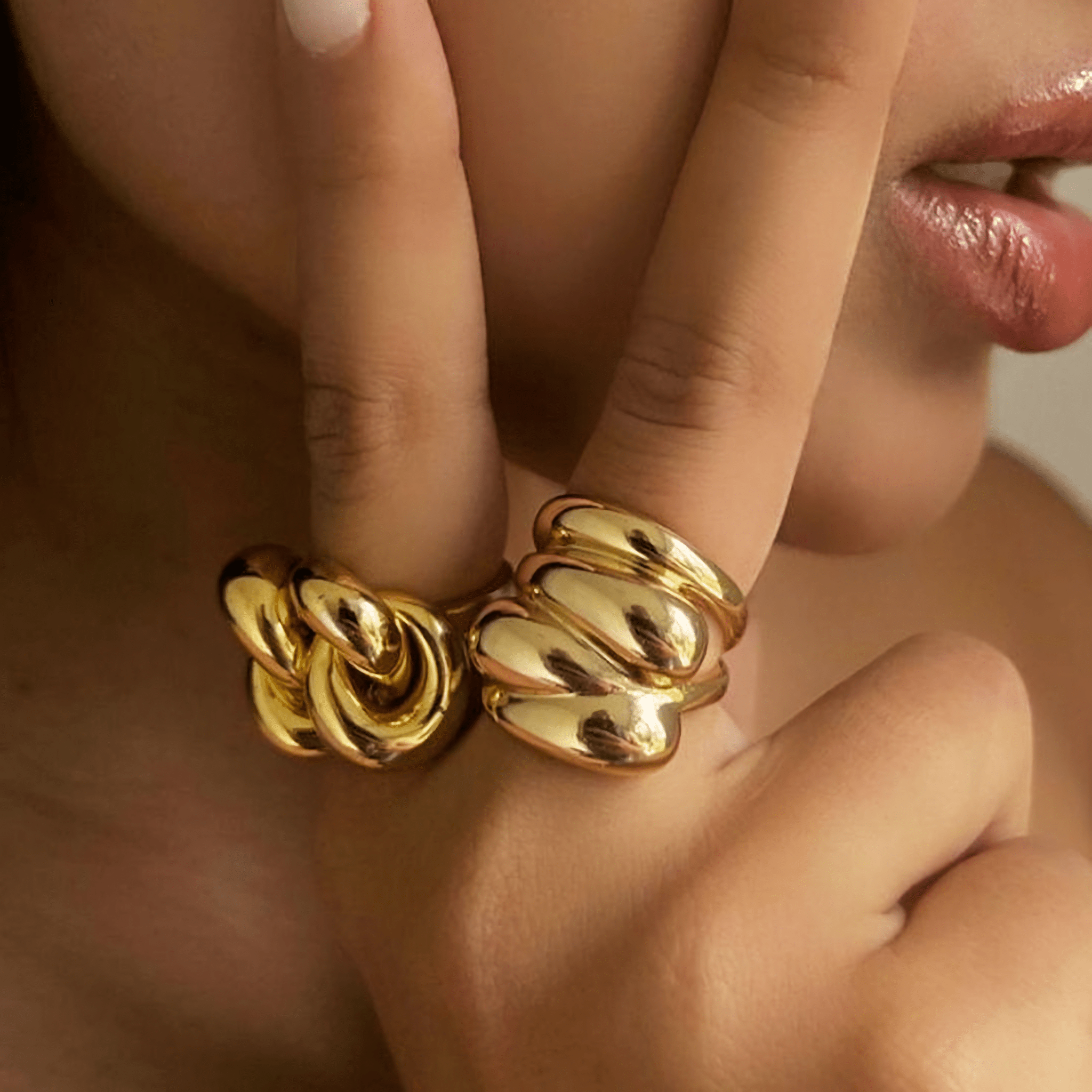 Sona Gedrehter Ring in Gold