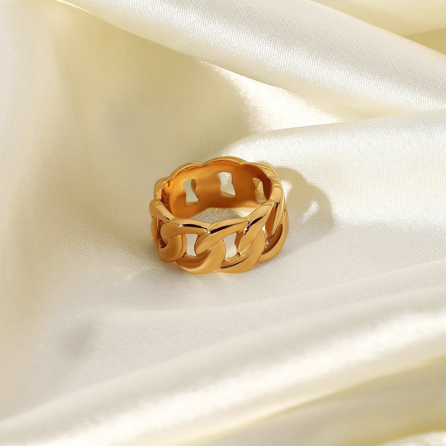 Splendor Polierter Ring in Gold
